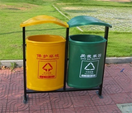 柳州玻璃钢垃圾桶LK-47445